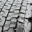 11R22.5 BRIDGESTONE W900 スタッドレスタイヤ 2本セット:24000円