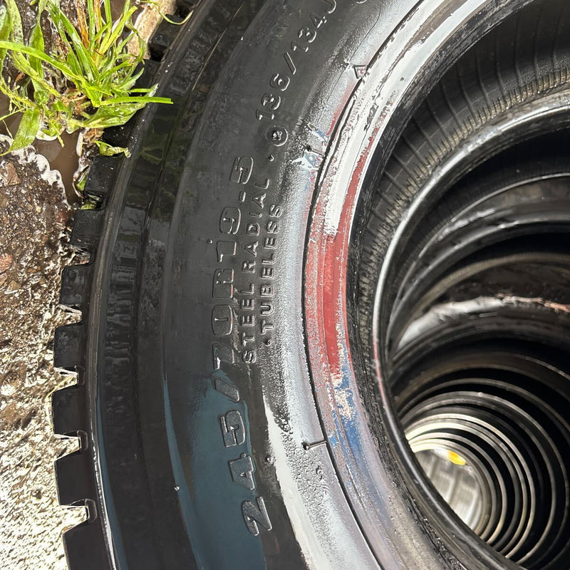 245/70R19.5 DUNLOP SP001 地山スタッドレスタイヤ 12本セット:156000円