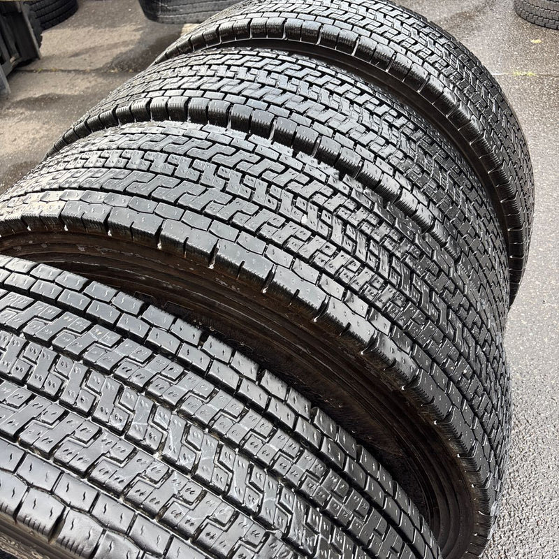 11R22.5 ヨコハマ 903ZW 2022年製 冬タイヤ 4本:54000円
