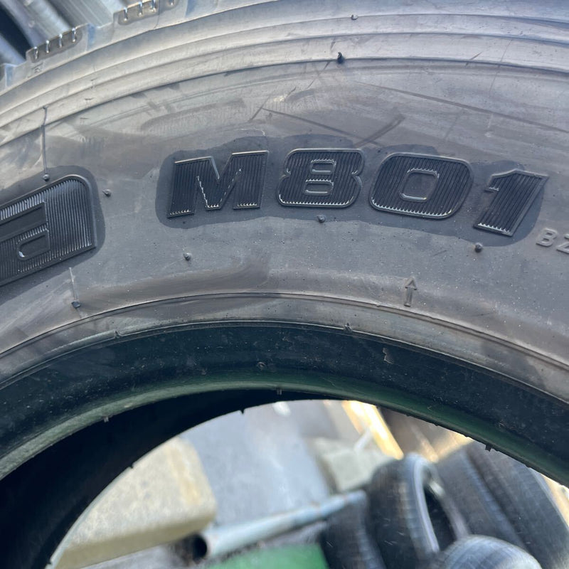 225/80R17.5 BRIDGESTONE, M801 　激安美品　　1本：6,000円
