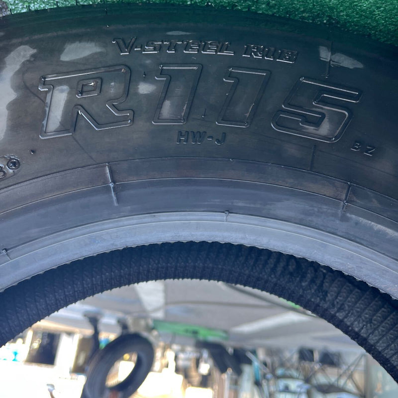 225/80R17.5 BRIDGESTONE, R115 激安美品 1本:7,500円