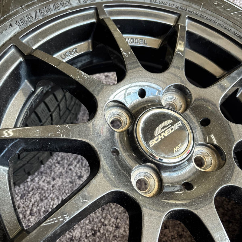 155/65R14 軽自動車用冬タイヤ ホイール付き 4本セット:26000円
