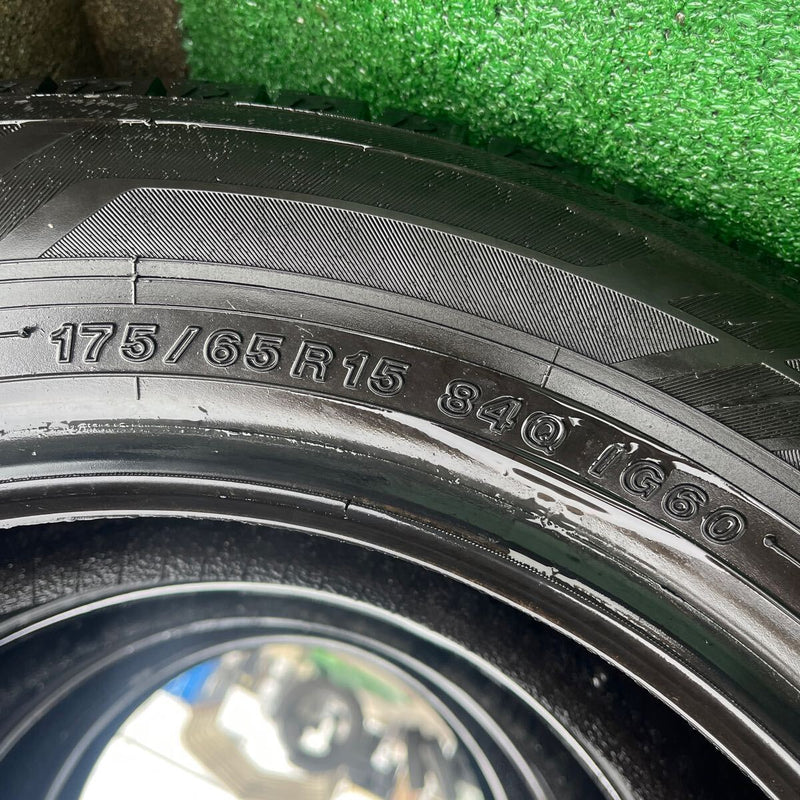 175/65R15 YOKOHAMA IG60 中古スタッドレス　4本セット:20000円