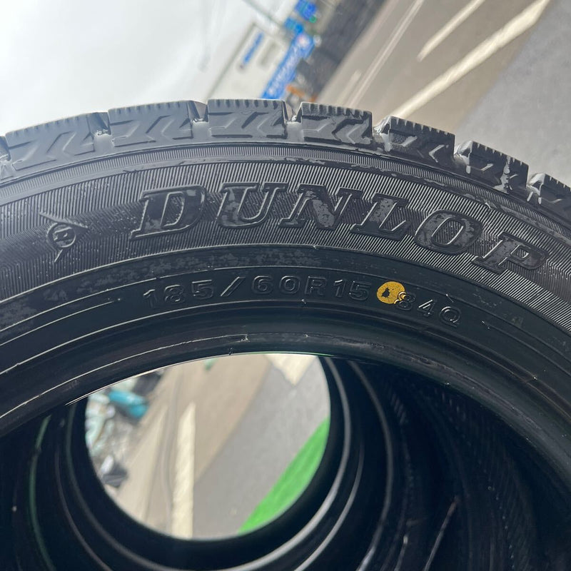 185/60R15 DUNLOP WM02 中古スタッドレス　4本セット:20000円