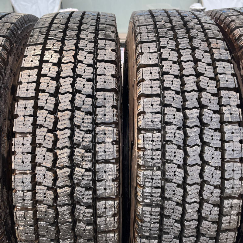 225/80R17.5 TOYO, M919 激安美品　2021年製 9.8分山 6本セット:79,000円