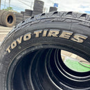 235/60R18. TOYO　激安美品　2023年　4本セット:28000円