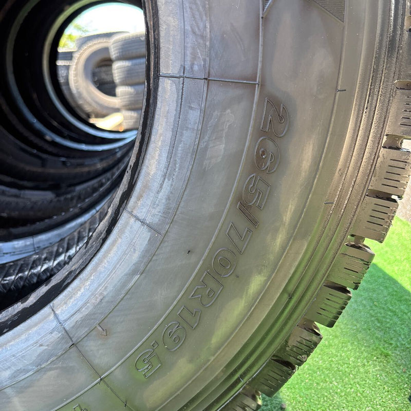 265/70R19.5. YOKOHAMA. 902ZE. 激安美品　　　6本セット：70000円
