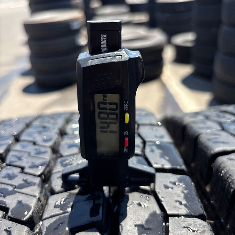 265/70R19.5. YOKOHAMA. 902ZE. 激安美品　　　6本セット：70000円