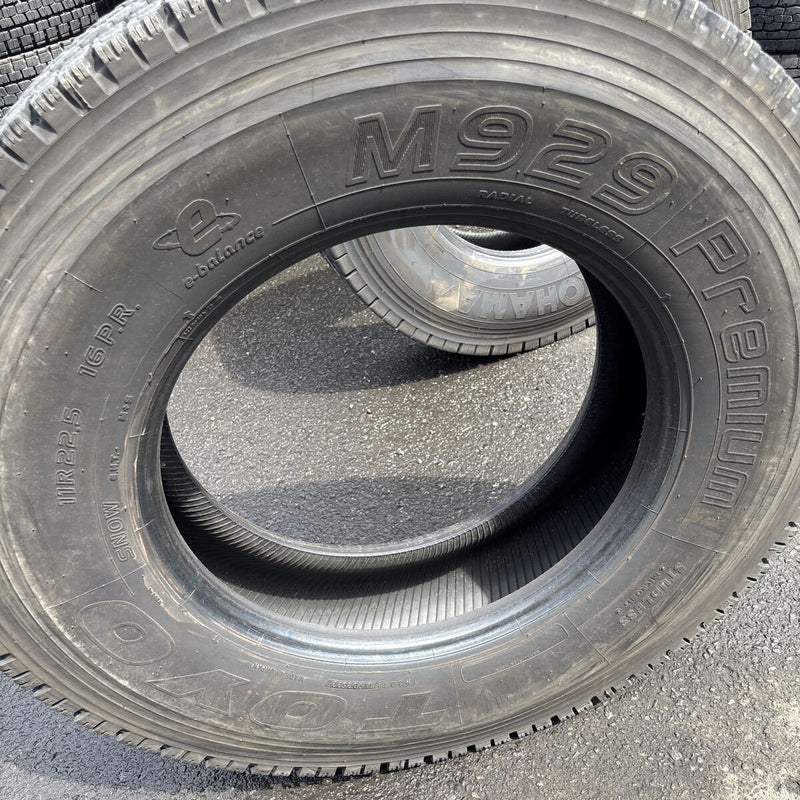 11R22.5 16PR TOYO M929 地山冬タイヤ 1本:13500円