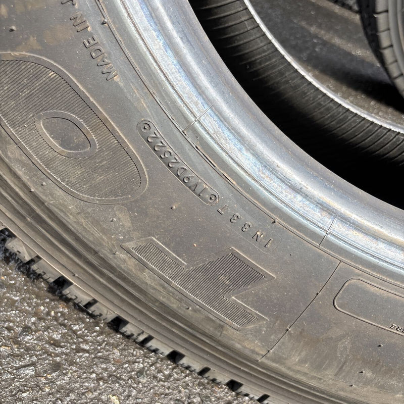 11R22.5 16PR TOYO M929 地山冬タイヤ 1本:13500円