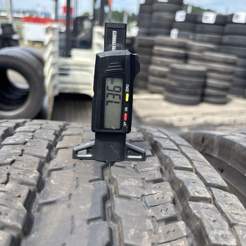 11R22.5 16PR ヨコハマ 905W 2023.2024年製 冬タイヤ 2本セット:28000円