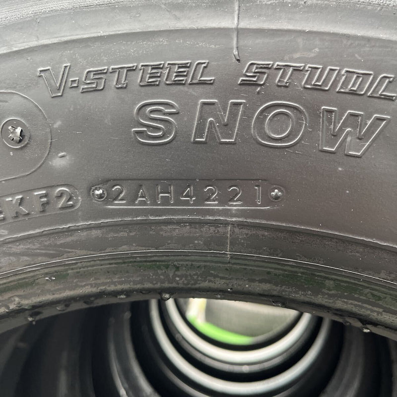 275/70R22.5 再生ミックスほぼ新品　M636 6本セット:125,000円