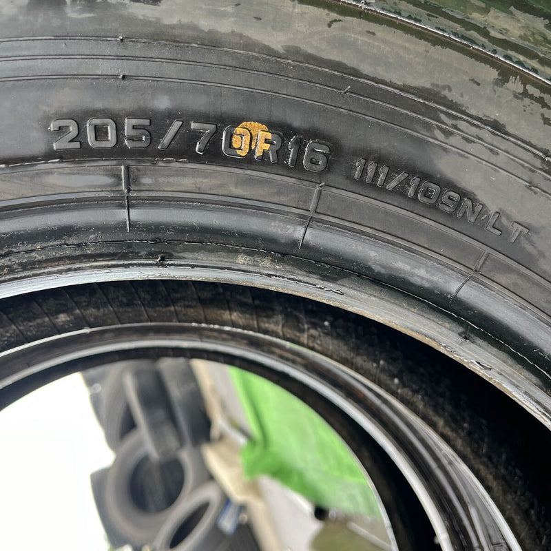 205/70R16 DUNLOP, SPLT22 激安美品　2023年製 2本セット:12,000円