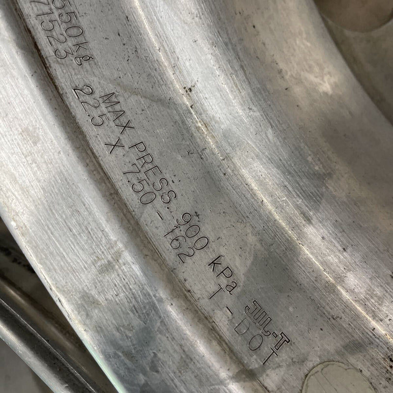 アルコア　アルミホイール　22.5×7.50 . 10穴 (11R 22.5及び275/80R22.5などに使用) 激安美品　　4本セット：64000円
