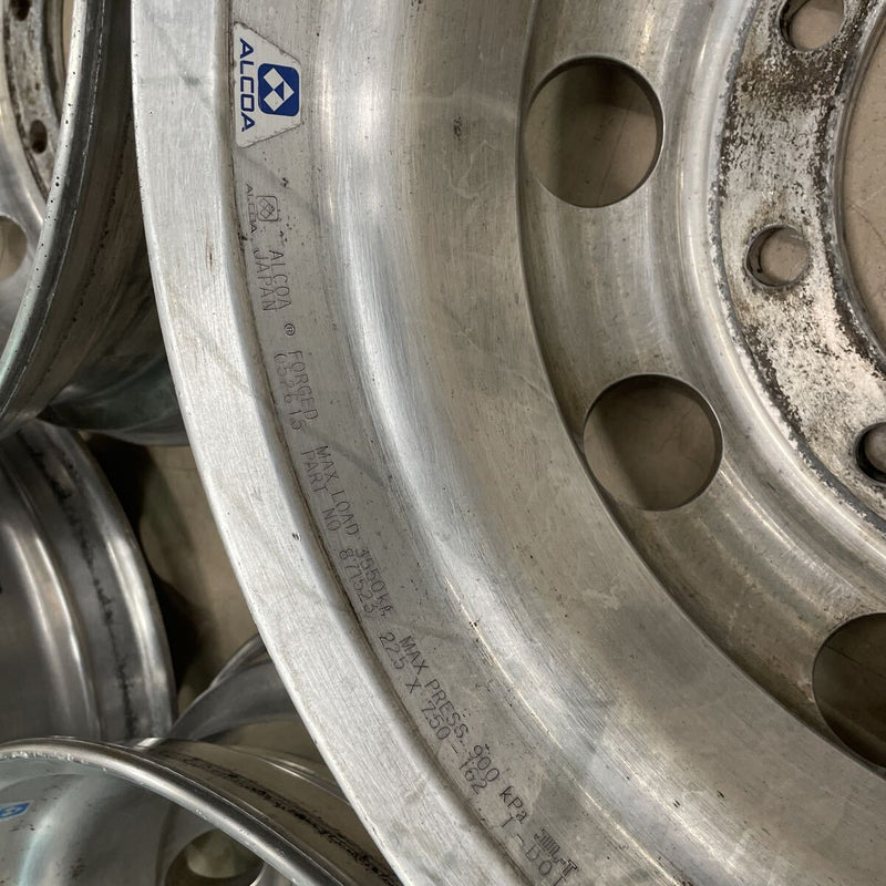 アルコア　アルミホイール　22.5×7.50 . 10穴 (11R 22.5及び275/80R22.5などに使用) 激安美品　　4本セット：64000円