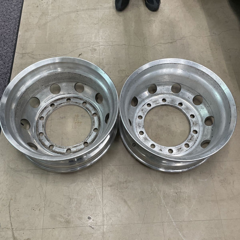 アルミホイール　22.5×7.50 . 10穴 (11R 22.5及び275/80R22.5などに使用) 激安美品　　2本セット：30000円