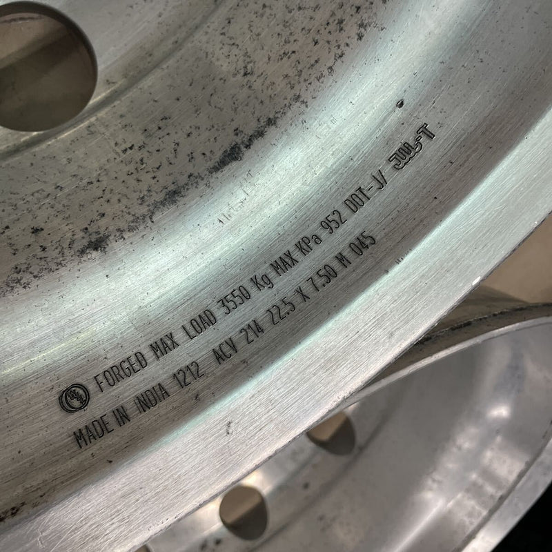 アルミホイール　22.5×7.50 . 10穴 (11R 22.5及び275/80R22.5などに使用) 激安美品　　2本セット：30000円