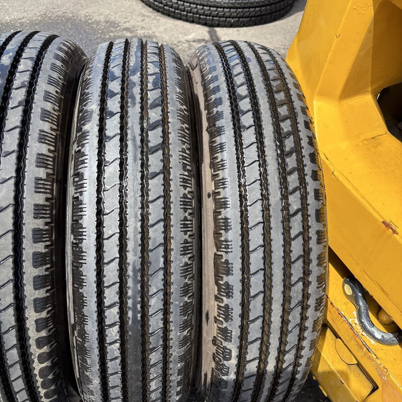 195/85R16. YOKOHAMA. RY108. 2021年製　激安美品　6本セット：42000円