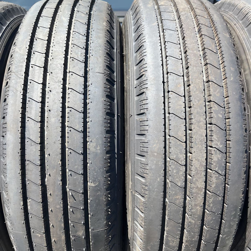 195/75R15 YOKOHAMA, RY01 激安美品　2024年製 イボ付　6本セット:41,000円