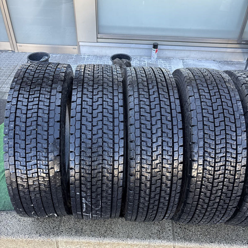 245/70 R19.5 中古　激安美品　　8本セット：80000円