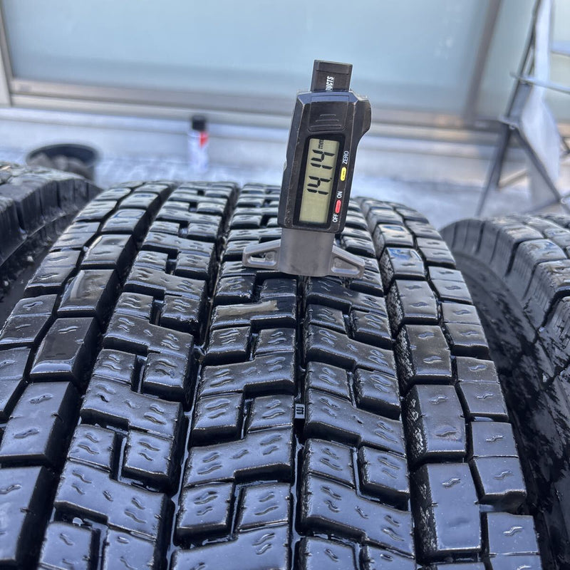 245/70 R19.5 中古　激安美品　　8本セット：80000円