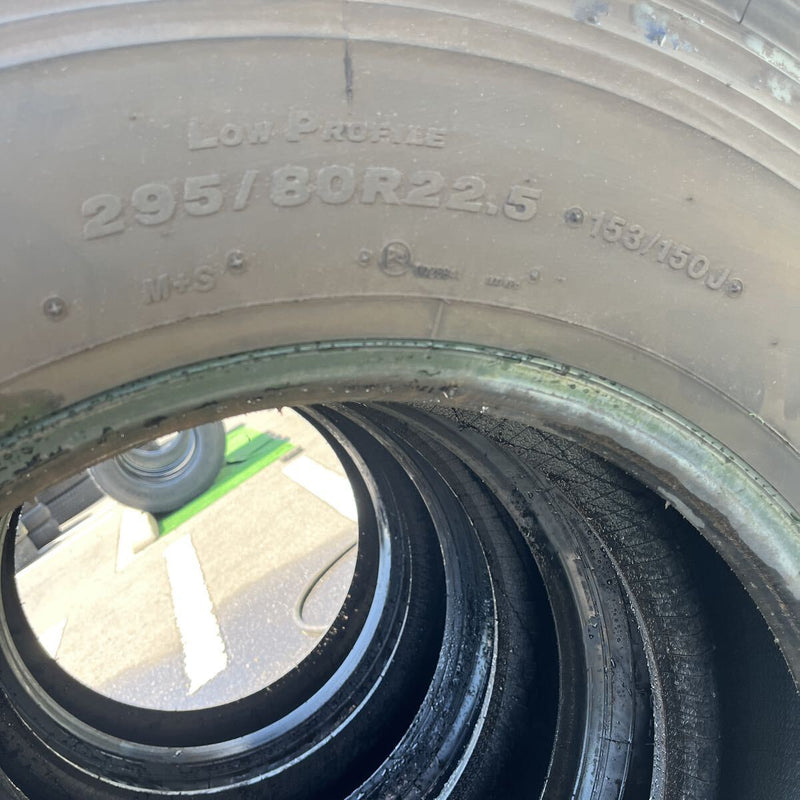 295/80R22.5 BRIDGESTONE, W999 激安美品　2023年製 4本セット:87,000円