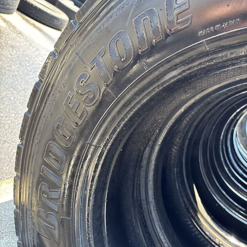 245/70R19.5 BRIDGESTONE. M800. 激安美品　　8本セット: 56000円