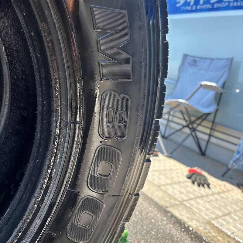245/70R19.5 BRIDGESTONE. M800. 激安美品　　8本セット: 56000円