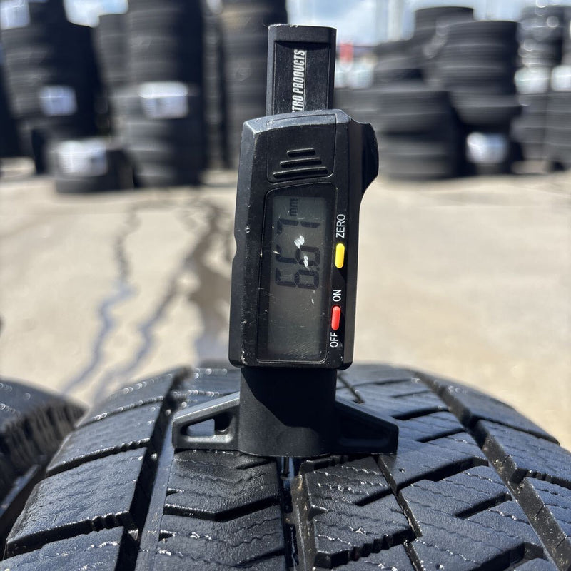 195/65R15 BRIDGESTONE VRX2 中古スタッドレス　4本セット:18000円