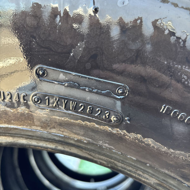 295/80R22.5 DUNLOP. SP001. 2023年製　激安美品　4本セット：80000円