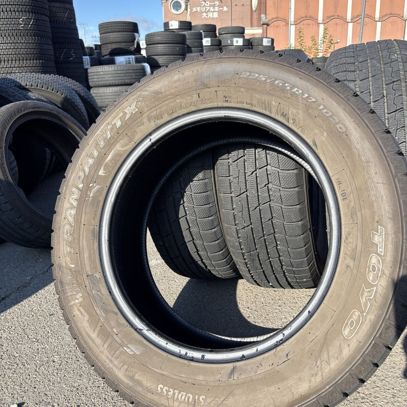225/65R17 TOYO TATX 中古スタッドレスタイヤ 4本セット:22000円