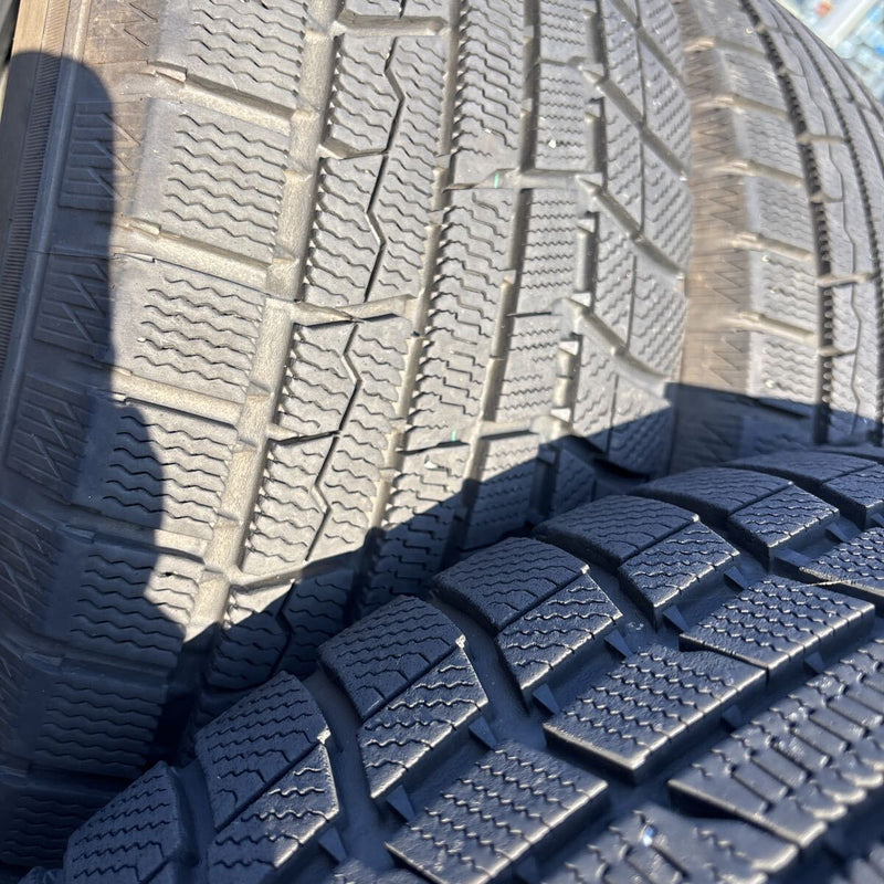 225/65R17 TOYO TATX 中古スタッドレスタイヤ 4本セット:22000円