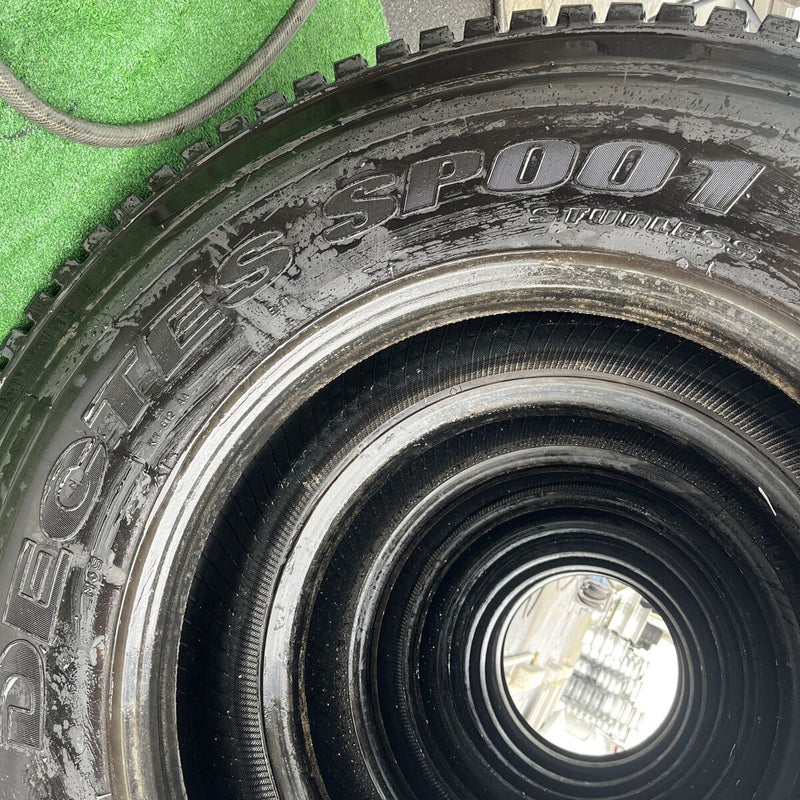 295/80R22.5 DUNLOP SP001 スタッドレス　8本セット:176000円