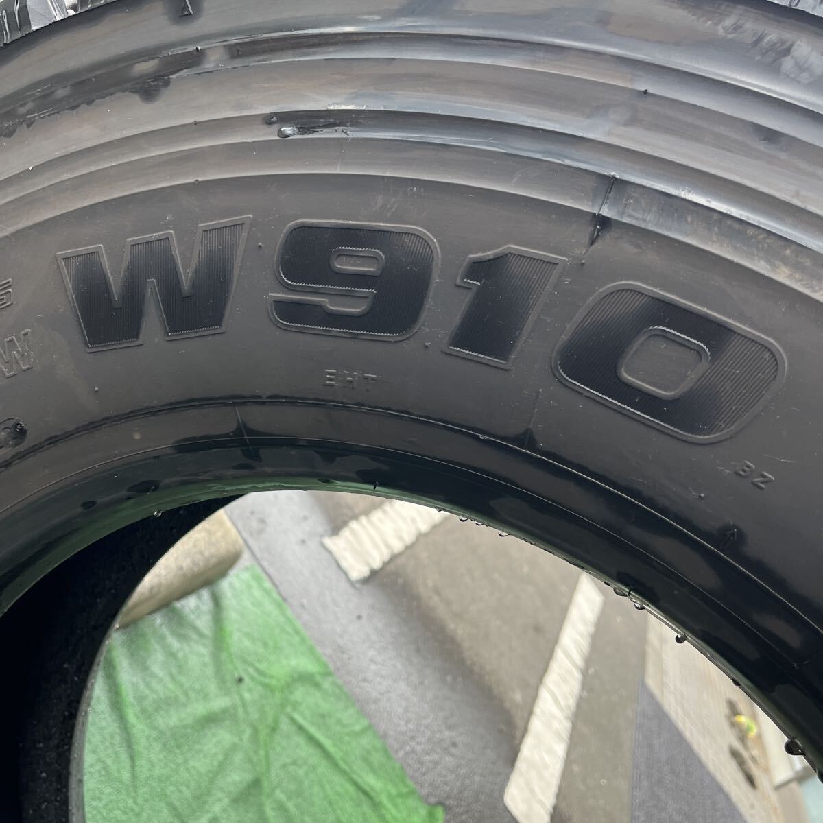 295/80R22.5 BRIDGESTONE, W910 激安美品 2022年製 1本:22,000円 | 桜