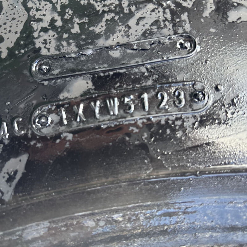 295/80R22.5 DUNLOP. SP001. 激安美品　2023年製　2本セット：44000円
