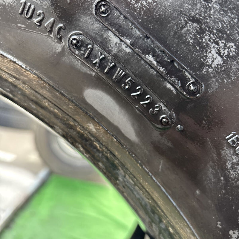 295/80R22.5 DUNLOP. SP001. 激安美品 2023年製　2本セット：44000円