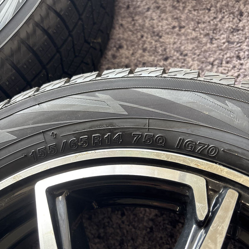 155/65R14 YOKOHAMA ホイール付きスタッドレスタイヤ4本セット:33000円①
