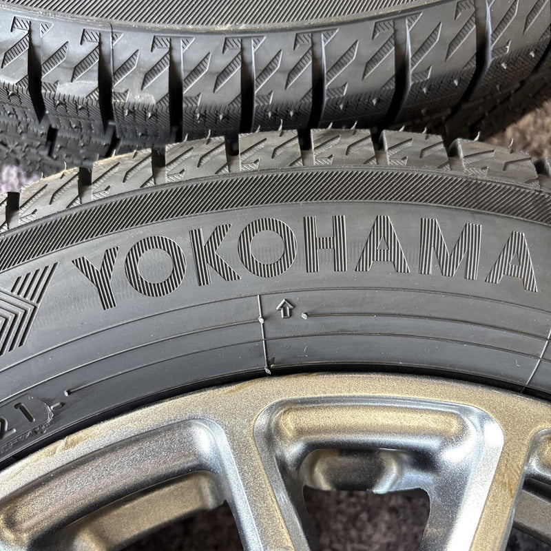 155/65R14 YOKOHAMAホイール付きスタッドレスタイヤ4本セット　32,000円⑤