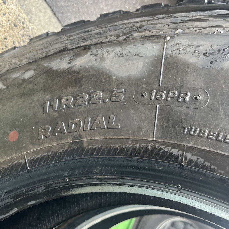 11R22.5 16PR BRIDGESTONE, G588 激安美品　 2本セット:25,000円