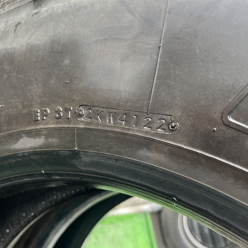 11R22.5 16PR BRIDGESTONE, G588 激安美品　 2本セット:25,000円