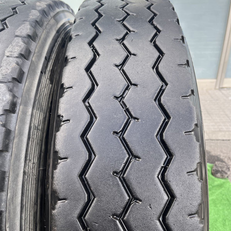 11R22.5 16PR BRIDGESTONE, G588 激安美品　 2本セット:25,000円