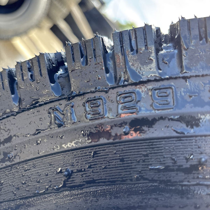 225/80R17.5 再生スタッドレス　 M929. 激安美品　4本セット：44000円