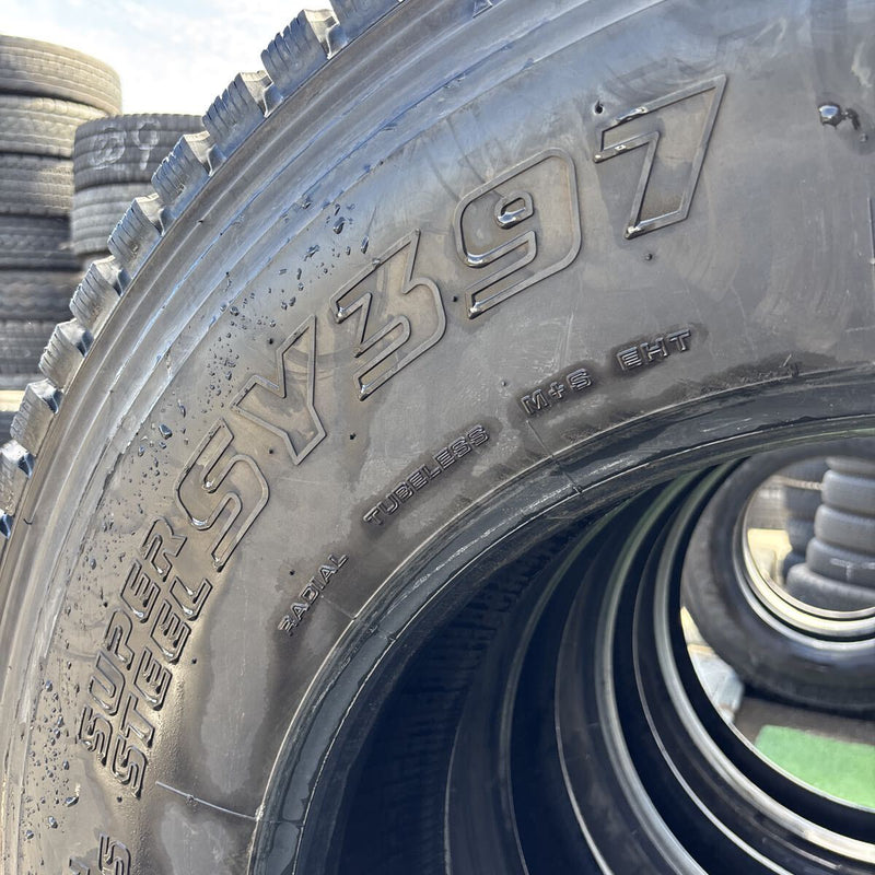 11R22.5 16PR. YOKOHAMA. SY397. 激安美品 　　4本セット：70000円
