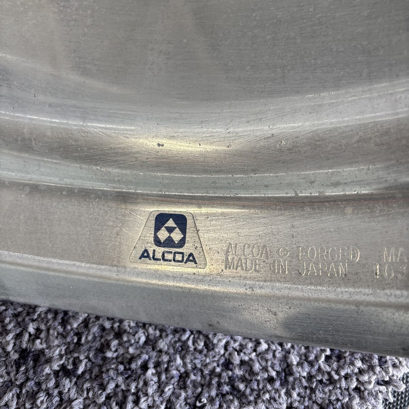 アルコア　アルミホイール　22.5×8.25 . 10穴 (11R 22.5及び275/80R22.5などに使用) 4本セット：72000円