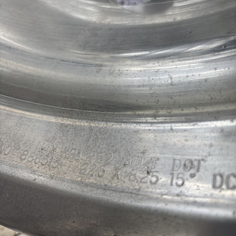 アルコア　アルミホイール　22.5×8.25 . 10穴 (11R 22.5及び275/80R22.5などに使用) 4本セット：72000円