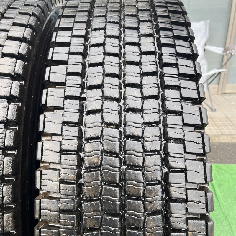 11R22.5 DUNLOP, SP001 激安美品　2024年製 2本セット:38,000円