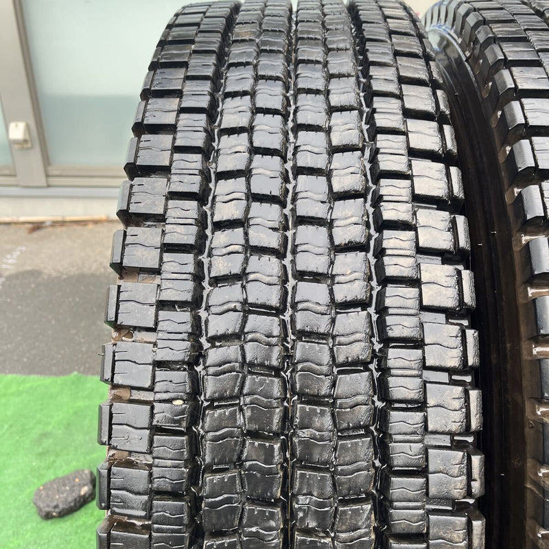 11R22.5 DUNLOP, SP001 激安美品　2024年製 2本セット:38,000円