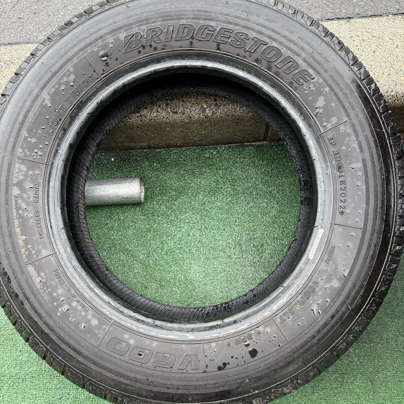 165R14 8PR BRIDGESTONE V600 2022年製　4本セット 19000円