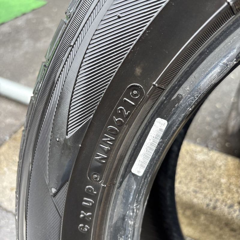 225/55R17 TOYO 中古夏タイヤ2本セット:13000円