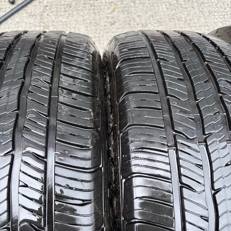 215/55R17 BF Goodrich 2021年製　夏タイヤ 4本セット:26000円
